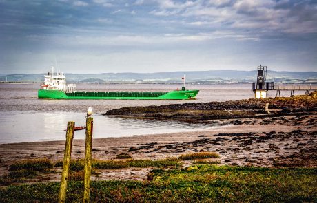 Ship Severn Estuary Portishead beach